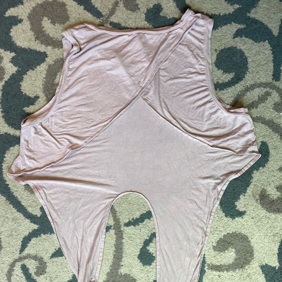 Fabletics Exercise Shirt - Picture 2 of 5